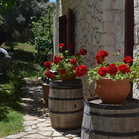 Lefkada *