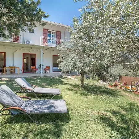 Lefkada *